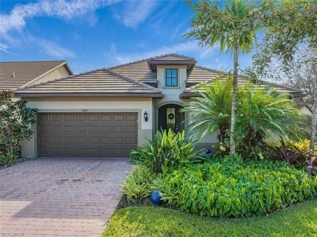 7267  Live Oak  DR, Naples, FL 34114
