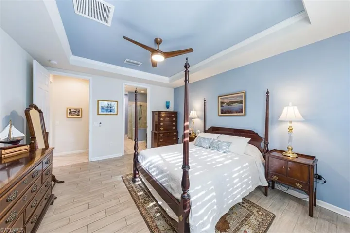 7267  Live Oak  DR, Naples, FL 34114