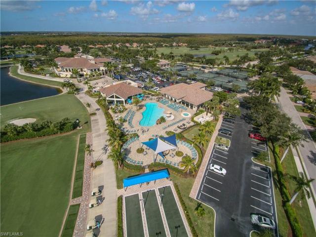 10610  Smokehouse Bay  DR, Naples, FL 34120