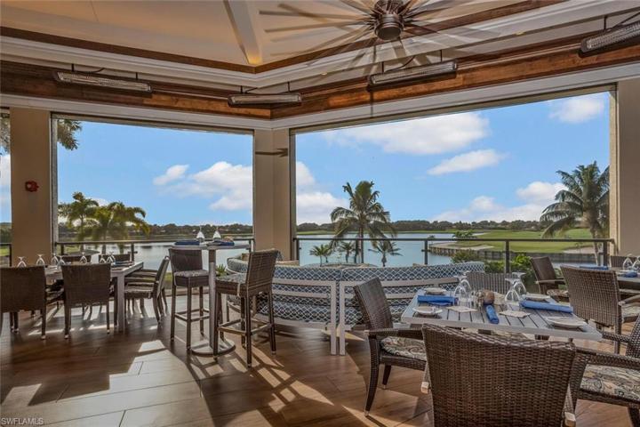 10610  Smokehouse Bay  DR, Naples, FL 34120