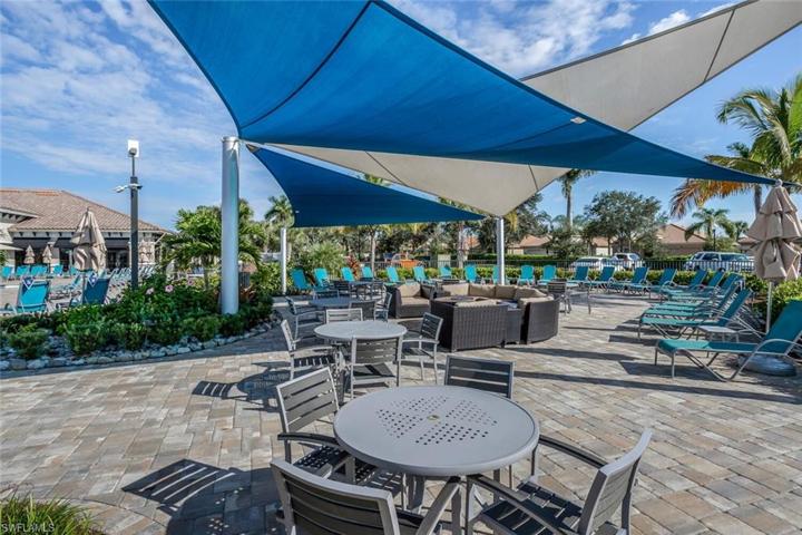 10610  Smokehouse Bay  DR, Naples, FL 34120
