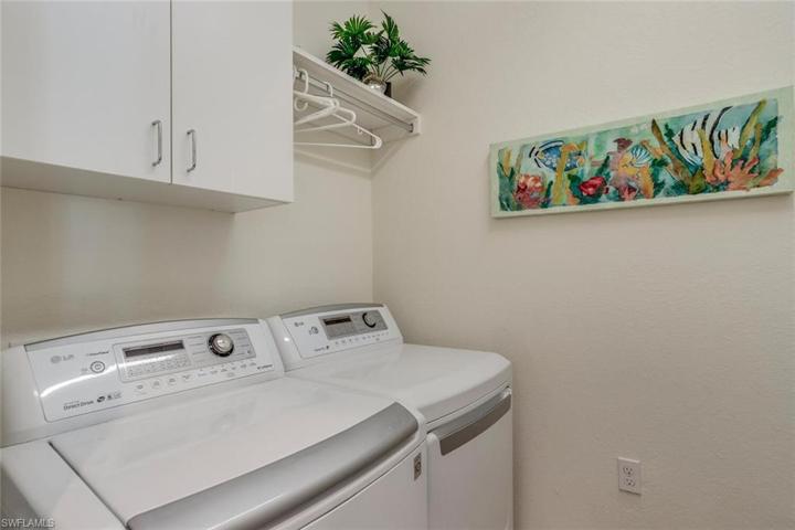10610  Smokehouse Bay  DR, Naples, FL 34120