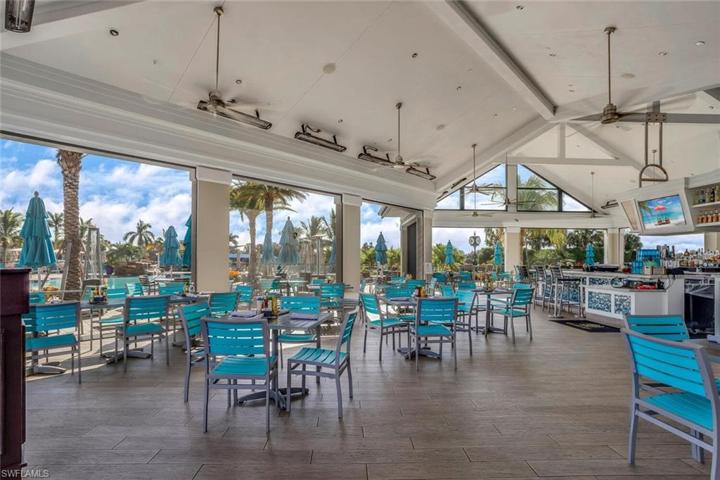 10610  Smokehouse Bay  DR, Naples, FL 34120