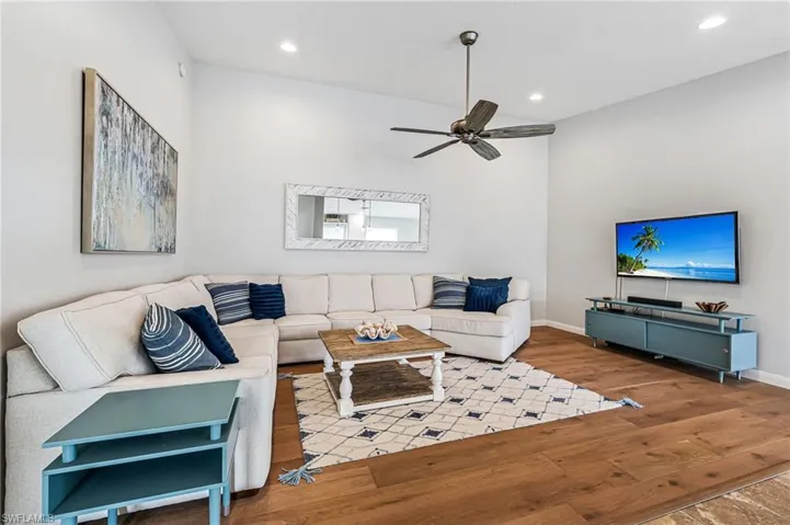 15437 Orlanda Dr, Bonita Springs Fl 34135
