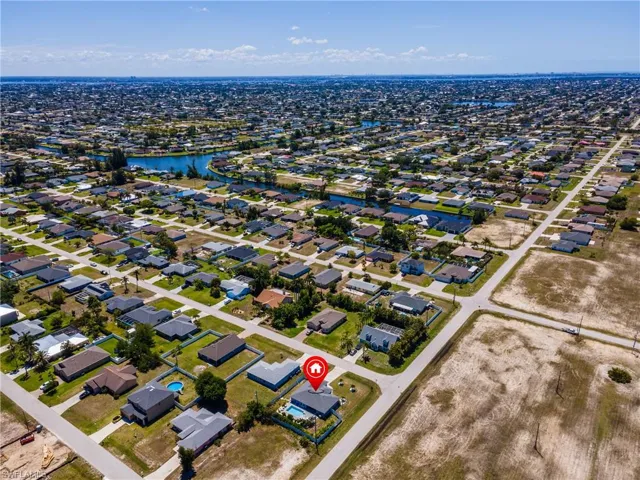 709 27th St, Cape Coral, Florida 33914