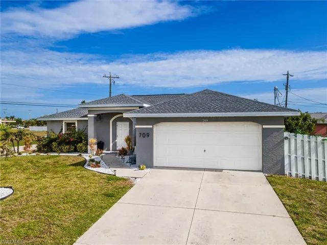 709 27th St, Cape Coral, Florida 33914