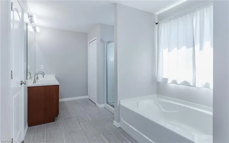 1916 Sw 12th Ter, Cape Coral, Florida 33991