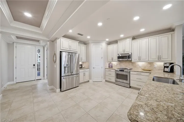 8773 Bellano Ct 102, Naples, Florida 34119