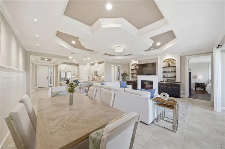 8773 Bellano Ct 102, Naples, Florida 34119