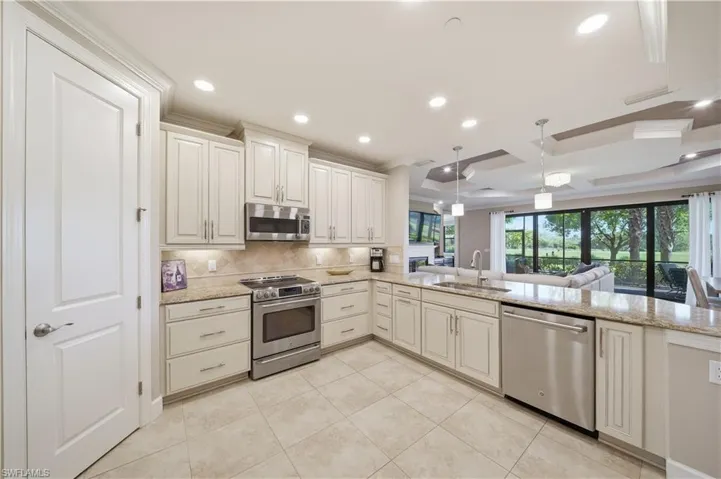 8773 Bellano Ct 102, Naples, Florida 34119