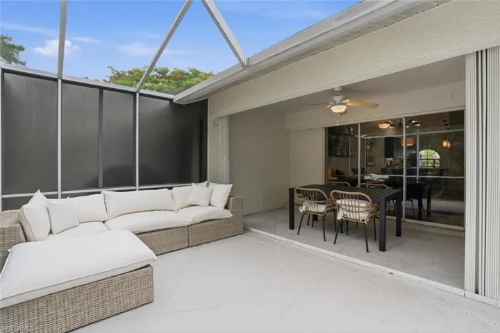 6236 Shadowood Cir 2203, Naples, Florida 34112