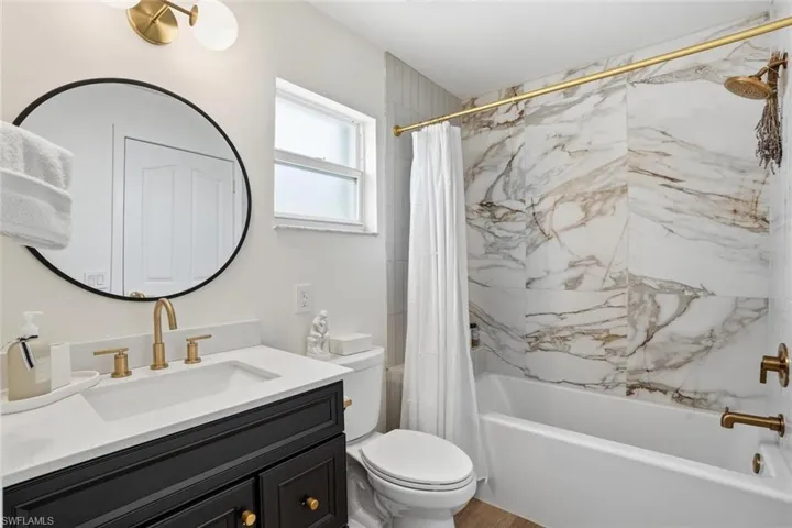6236 Shadowood Cir 2203, Naples, Florida 34112