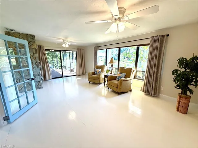 15853 Silverado Ct, Fort Myers, Florida 33908