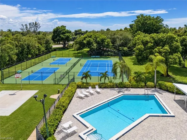 15853 Silverado Ct, Fort Myers, Florida 33908
