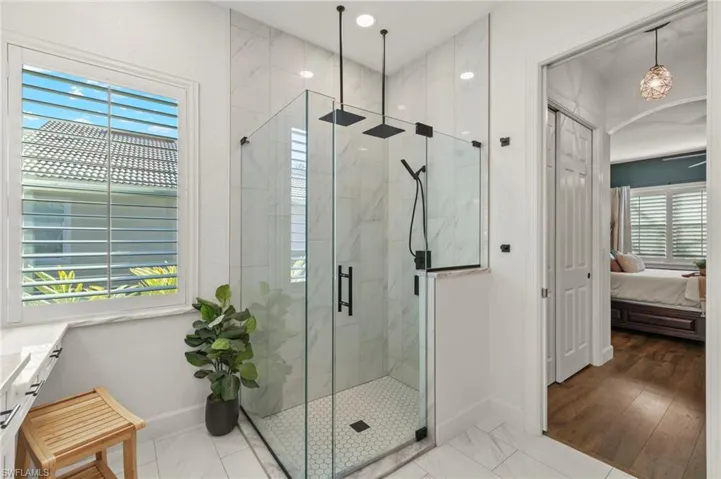 Master Bath Walk-In Shower