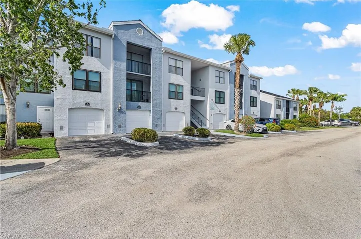 13621 Eagle Ridge Dr 1517, Fort Myers, Florida 33912