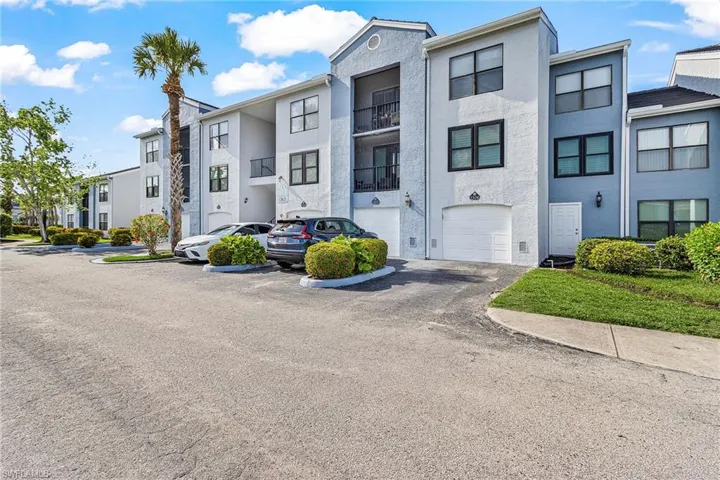 13621 Eagle Ridge Dr 1517, Fort Myers, Florida 33912
