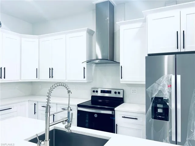 1006 W 17th ST, LEHIGH ACRES FL 33972