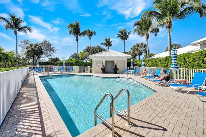 4522  Cardinal Cove  LN, Naples, FL 34114