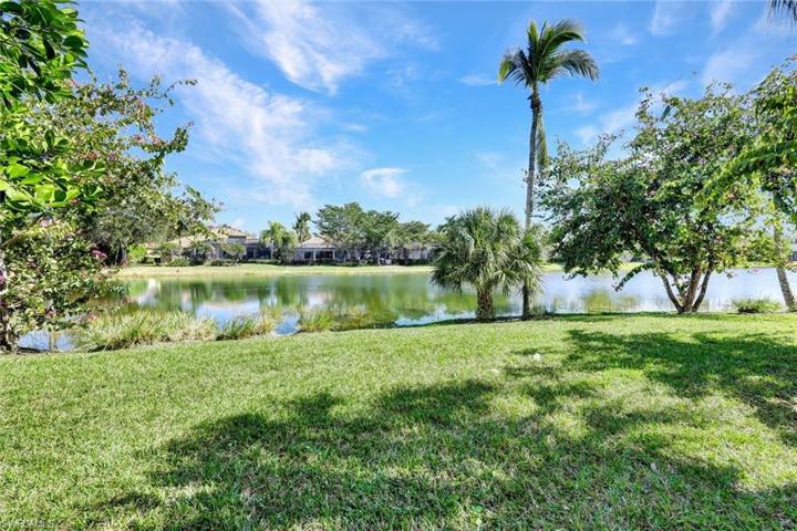 4522  Cardinal Cove  LN, Naples, FL 34114