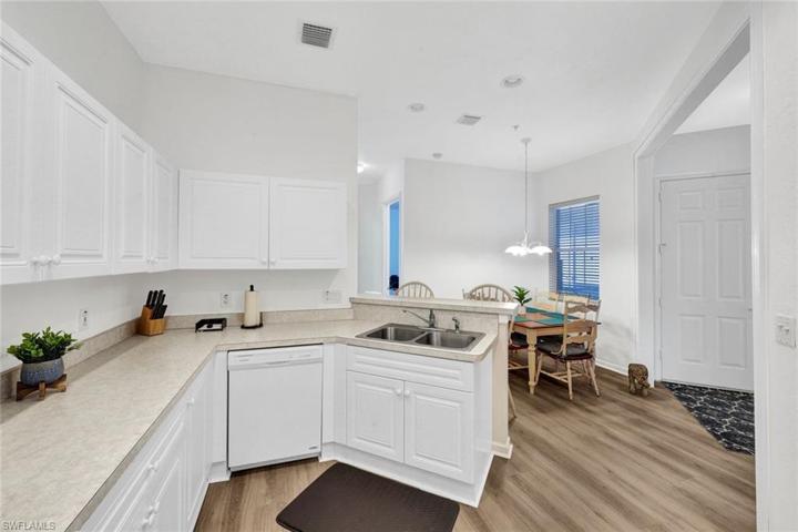 4522  Cardinal Cove  LN, Naples, FL 34114