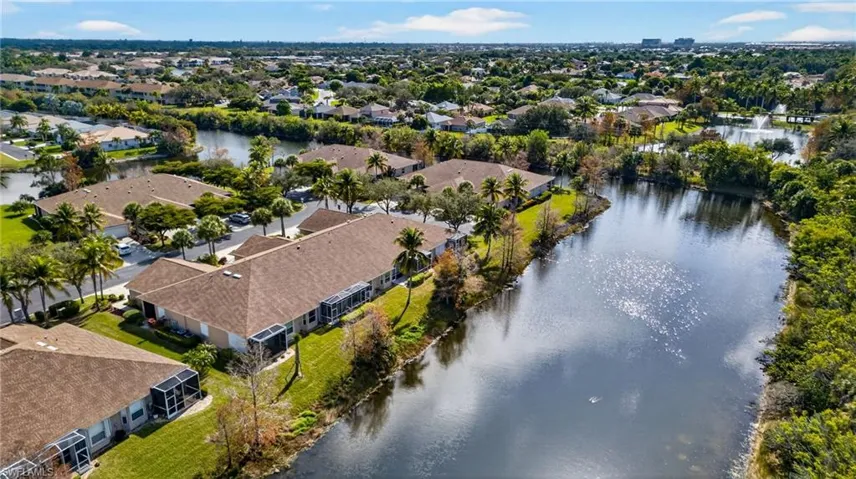 Aerial overview of property's location featuring a nearby body of water