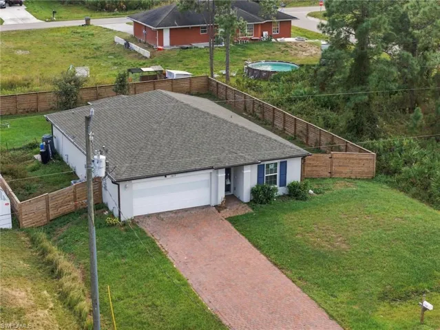 2819 43rd St W, Lehigh Acres, Florida 33971