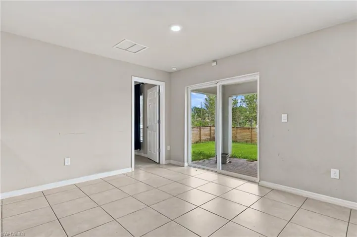 2819 43rd St W, Lehigh Acres, Florida 33971