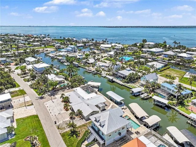 3608 Rita Ln, St. James City, Florida 33956