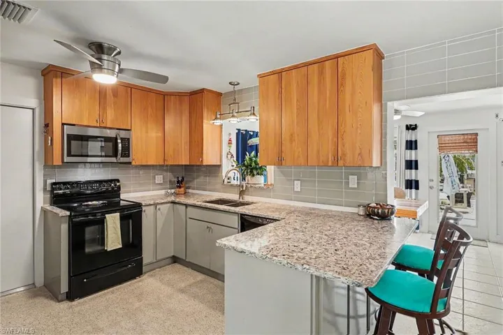 3608 Rita Ln, St. James City, Florida 33956