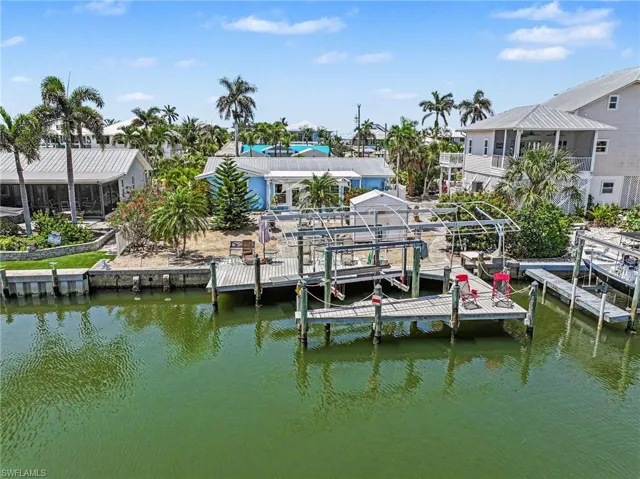 3608 Rita Ln, St. James City, Florida 33956