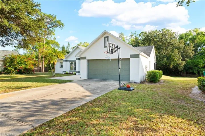 7780 Scarlet Ct, Naples, Florida 34104
