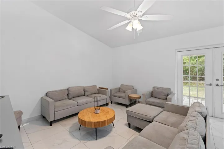 7780 Scarlet Ct, Naples, Florida 34104