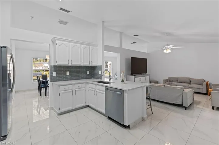 7780 Scarlet Ct, Naples, Florida 34104