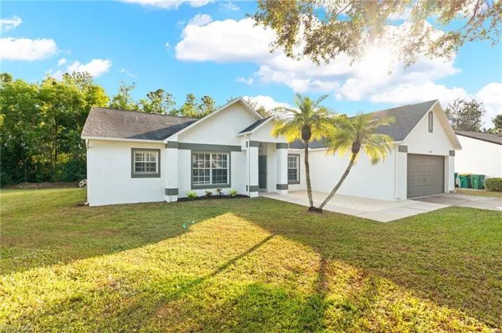 7780 Scarlet Ct, Naples, Florida 34104