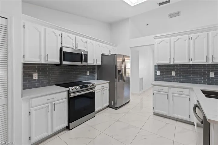 7780 Scarlet Ct, Naples, Florida 34104