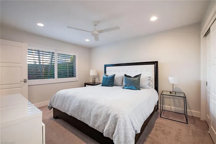 705 Neapolitan Way # 705, Naples, Florida 34103