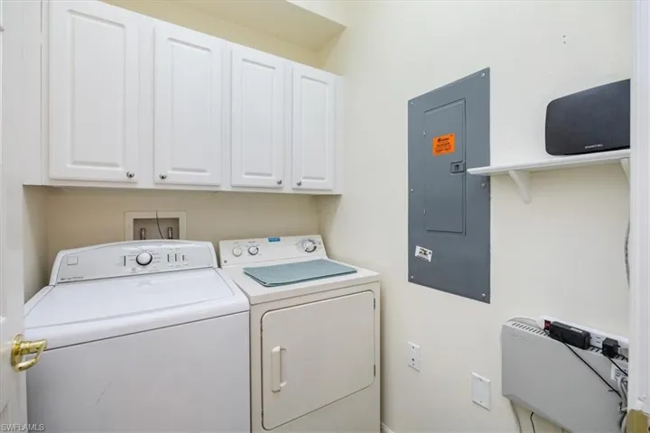 14095 Winchester Ct 603, Naples, Florida 34114