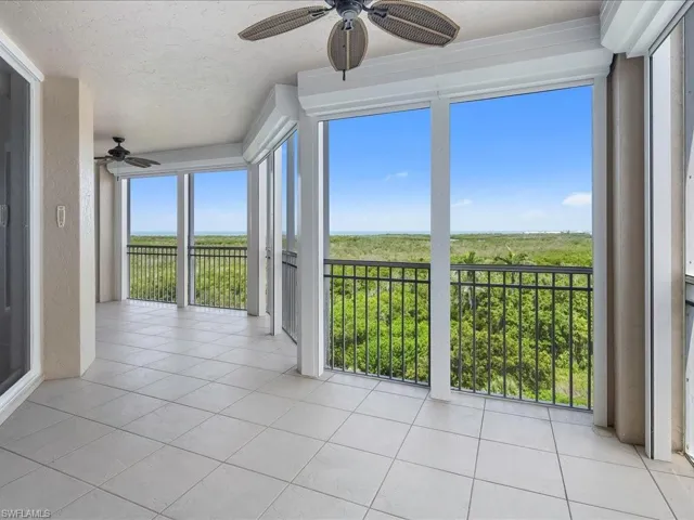 Private balcony off great room and master suite...