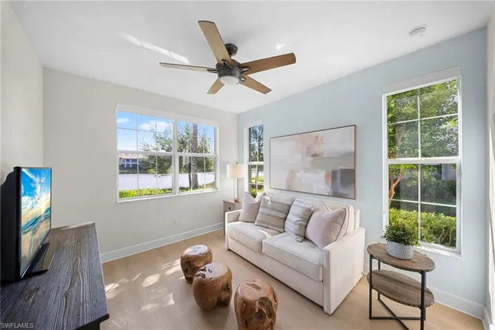 8030 Signature Club Cir 6, Naples, Florida 34113