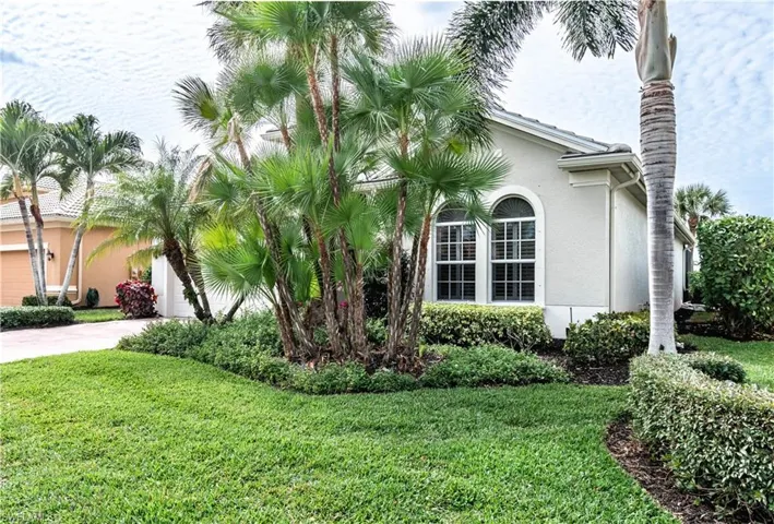 28640 San Galgano Way, Bonita Springs, Florida 34135