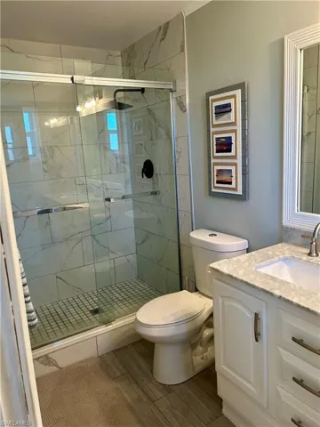 633 Palm View Dr 4, Naples, Florida 34110