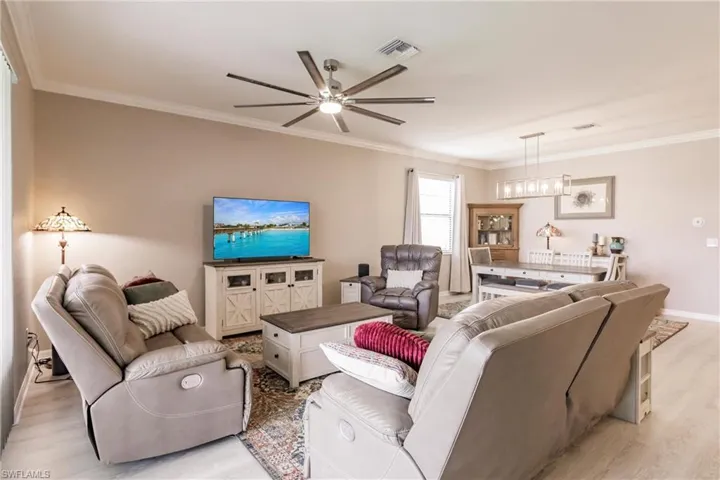 14337  Vindel  CIR, Fort Myers, FL 33905