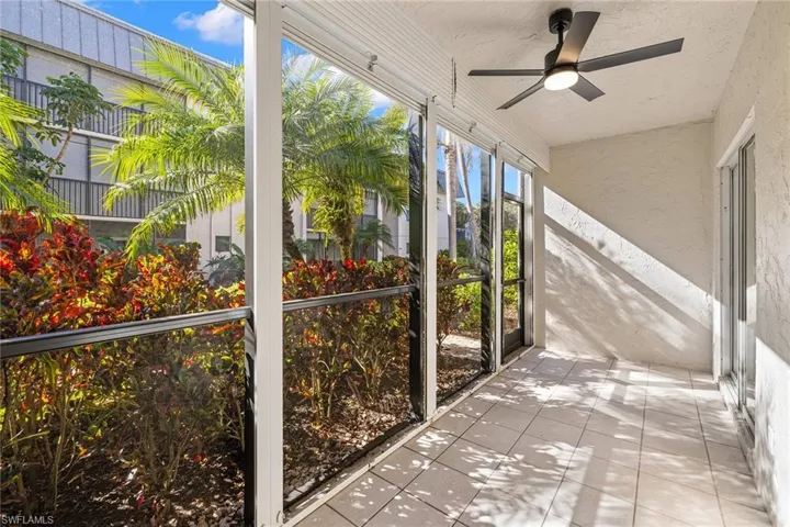 788  Park Shore  DR, Naples, FL 34103