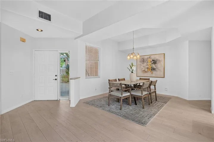 15161 Storrington Pl 101, Naples, Florida 34110
