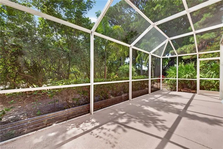 15161 Storrington Pl 101, Naples, Florida 34110