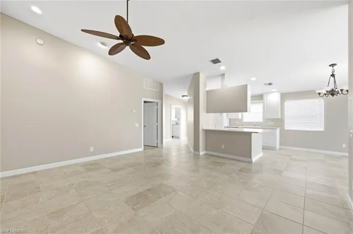 7647  Novara  CT, Naples, FL 34114