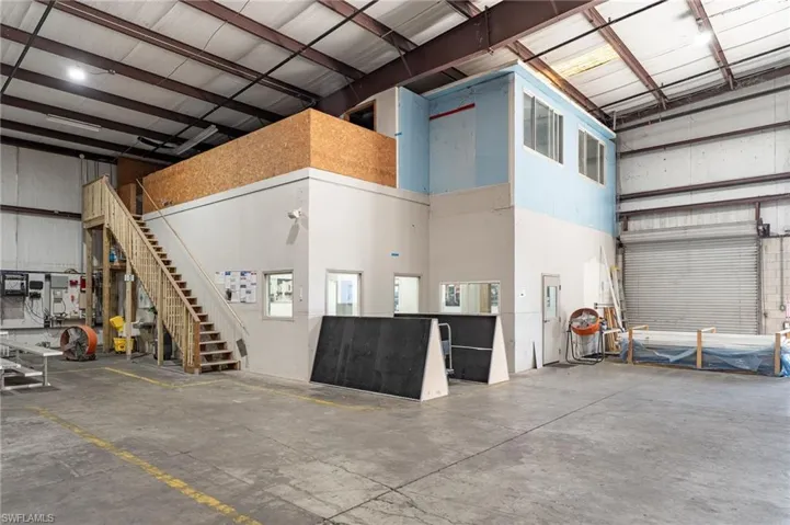 3520 Old Metro Pkwy, Fort Myers, Florida 33916