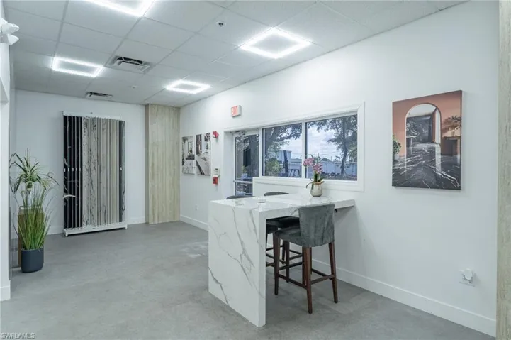 3520 Old Metro Pkwy, Fort Myers, Florida 33916