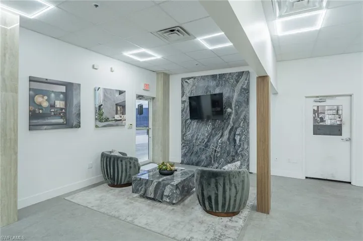 3520 Old Metro Pkwy, Fort Myers, Florida 33916